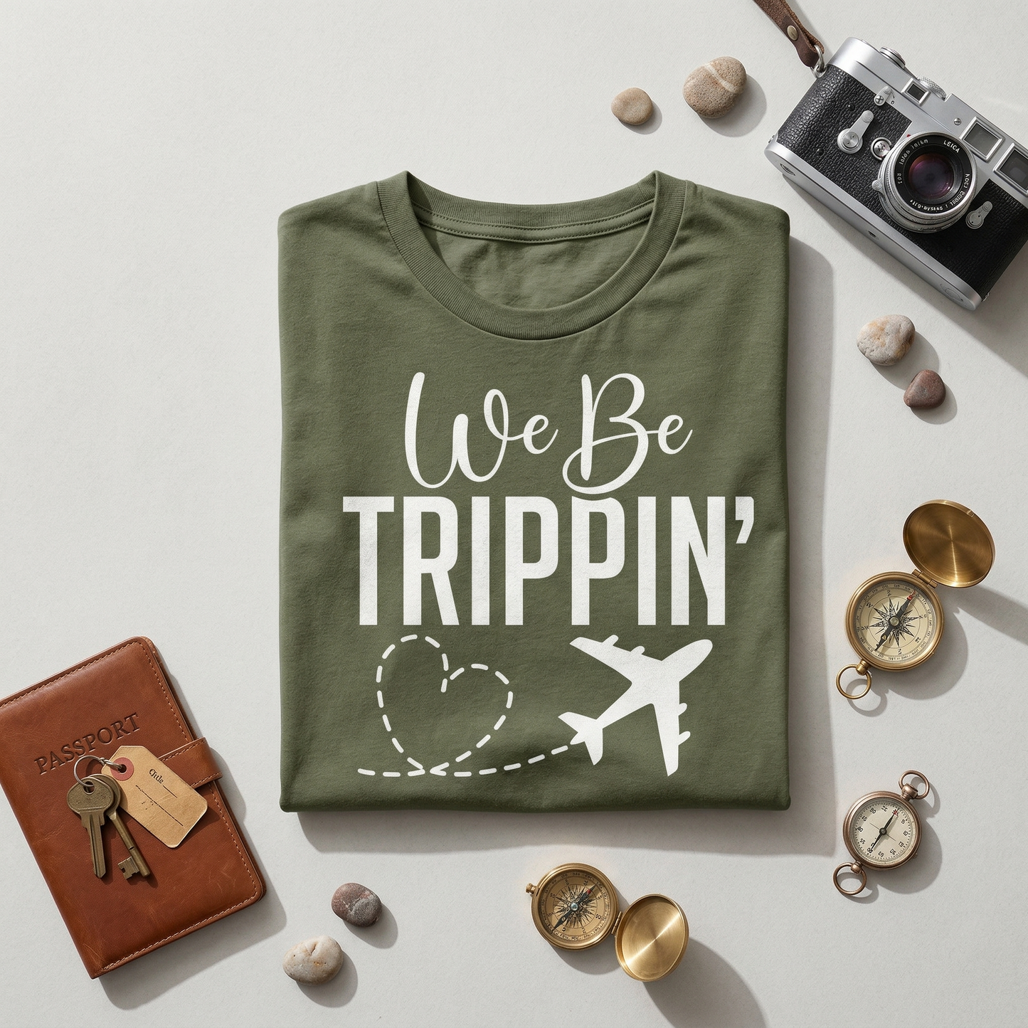 We Be Trippin' Travel Shirt, Funny Vacation Sweatshirt, Matching Girls Trip Tee, Family Vacation 2026, Airplane Heart Graphic Top, Custom Travel Gift, Wanderlust Apparel, Airport Outfit