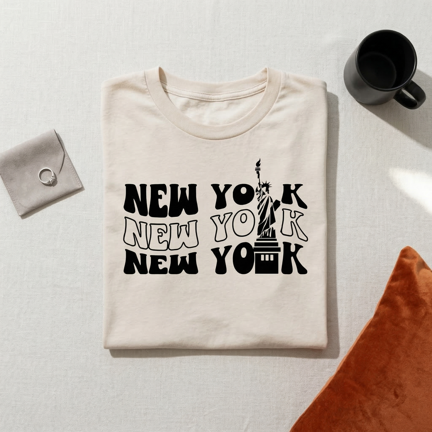 Retro New York T-Shirt, Wavy New York NYC Tee, Statue of Liberty Graphic Shirt, Vintage Style New York Souvenir, NYC Gift